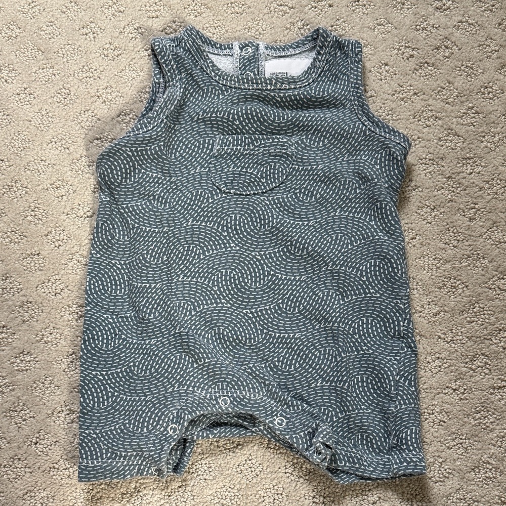 Nordstrom Rack 6M Blue & White Romper
